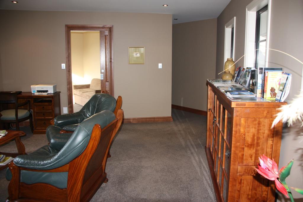 Dock Bay Lodge Те-Анау Екстер'єр фото