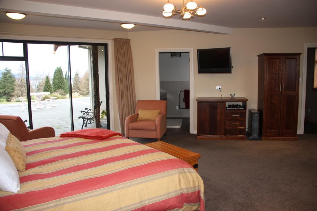 Dock Bay Lodge Те-Анау Екстер'єр фото