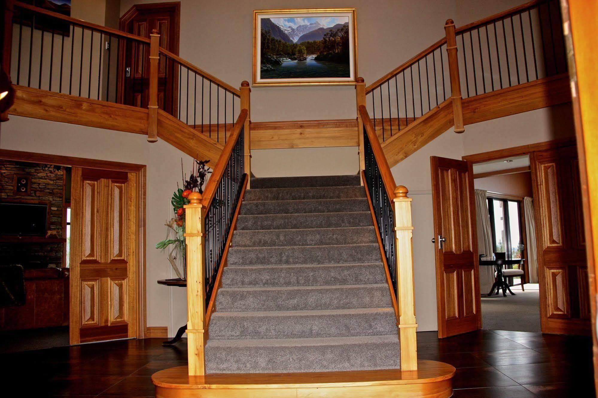 Dock Bay Lodge Те-Анау Екстер'єр фото